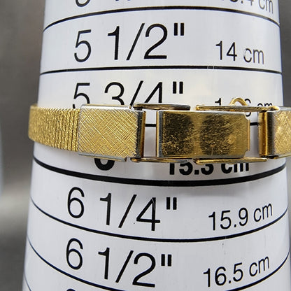 Seiko Watch Women 19mm Gold Dial Gold Tone Round 2P210A79 New Battery VTG10