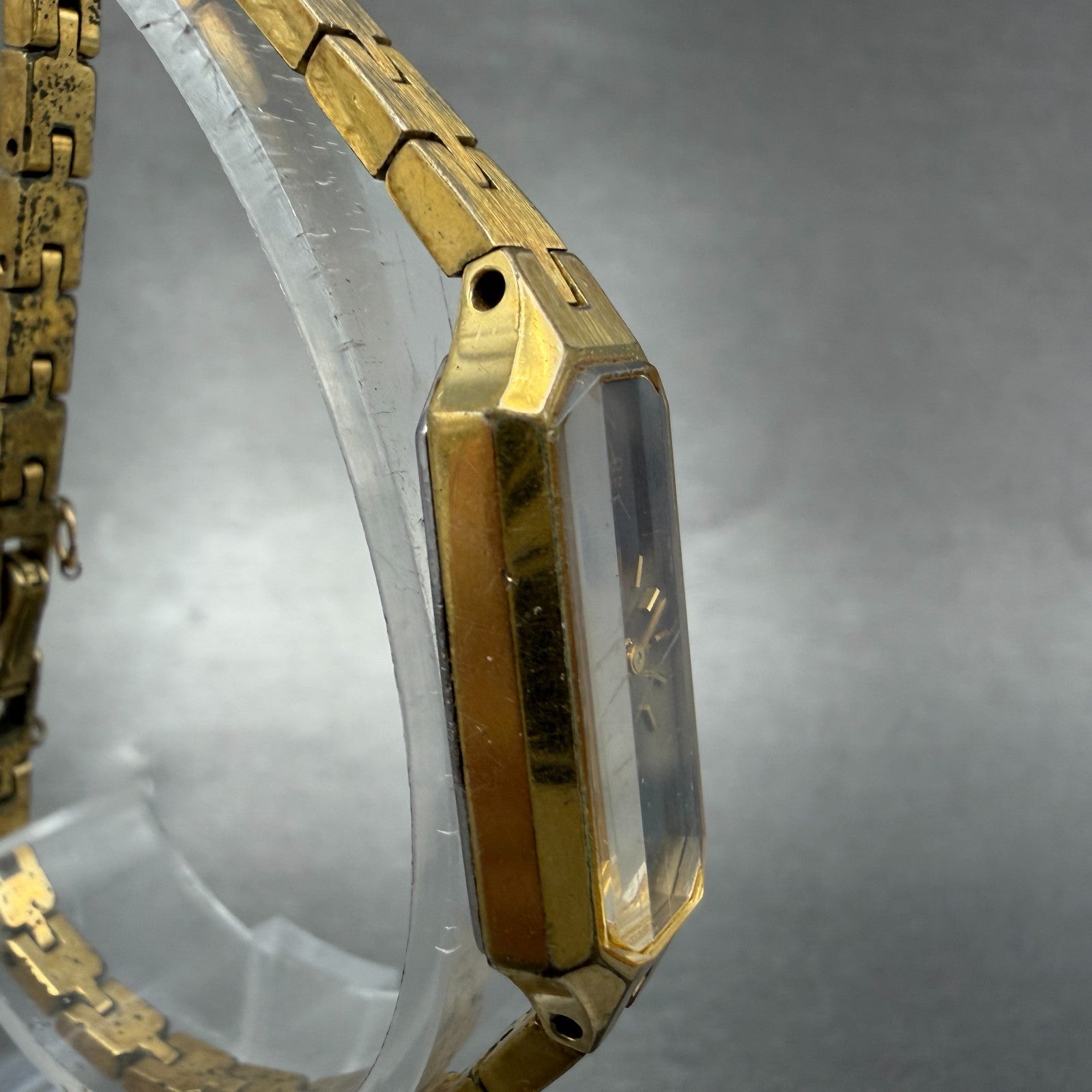 Seiko Watch Women 13mm Gray Dial Gold Tone Octagon 1320-5989 New Battery JGJ3