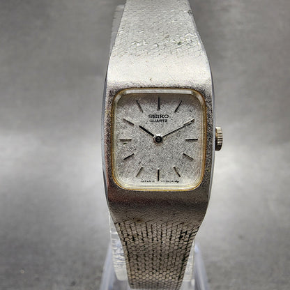Seiko Tank Watch Women 16mm Silver Dial Silver Tone Rectangle 163269 New Batt0