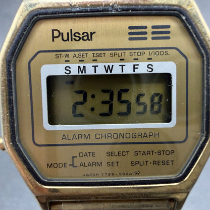 Pulsar Digital Watch Men 30mm LCD Gold Tone Alarm Chrono Daydate READ New Batt1
