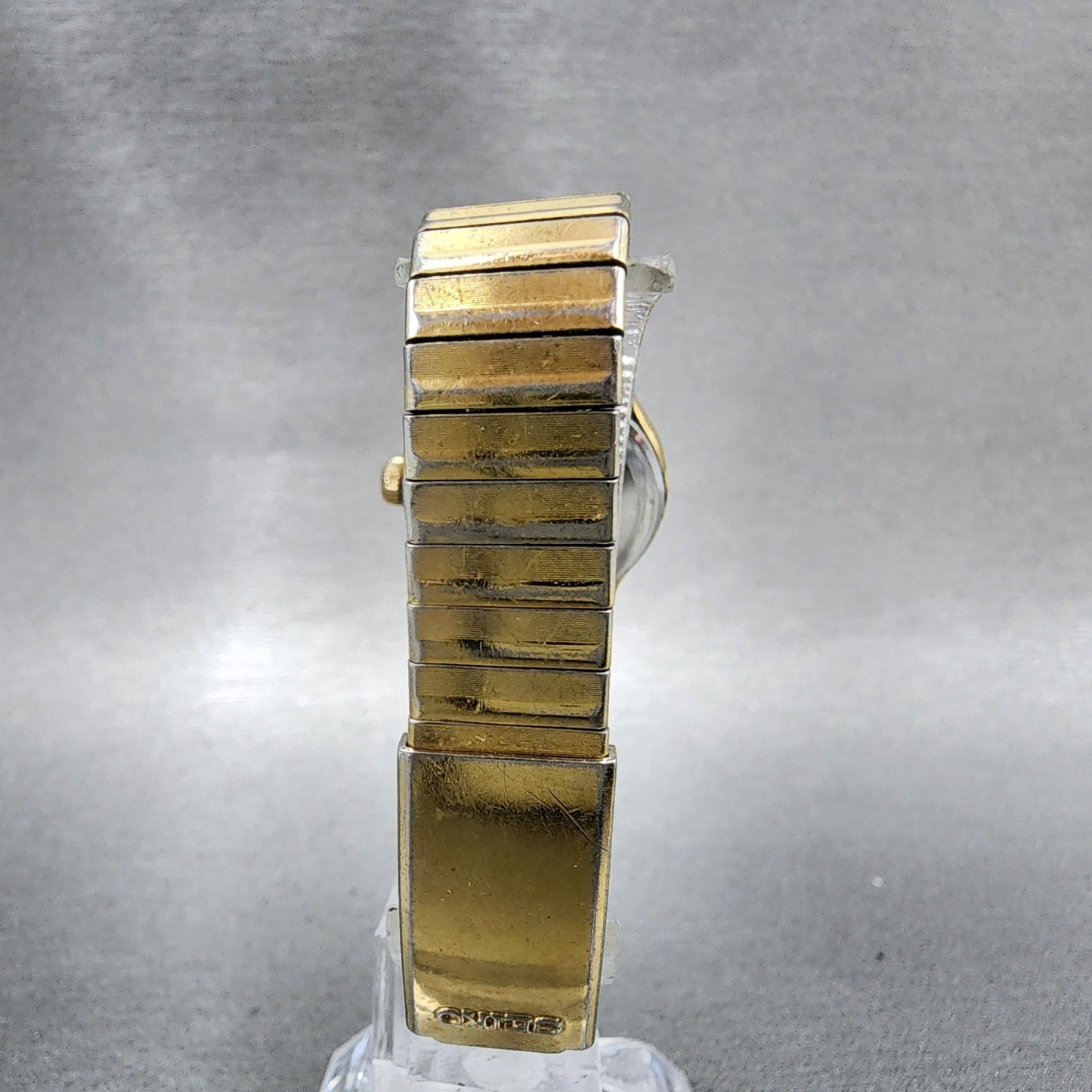 Seiko Watch Women 25mm Champagne Dial Gold Tone Manual Round 11040250 Runs7