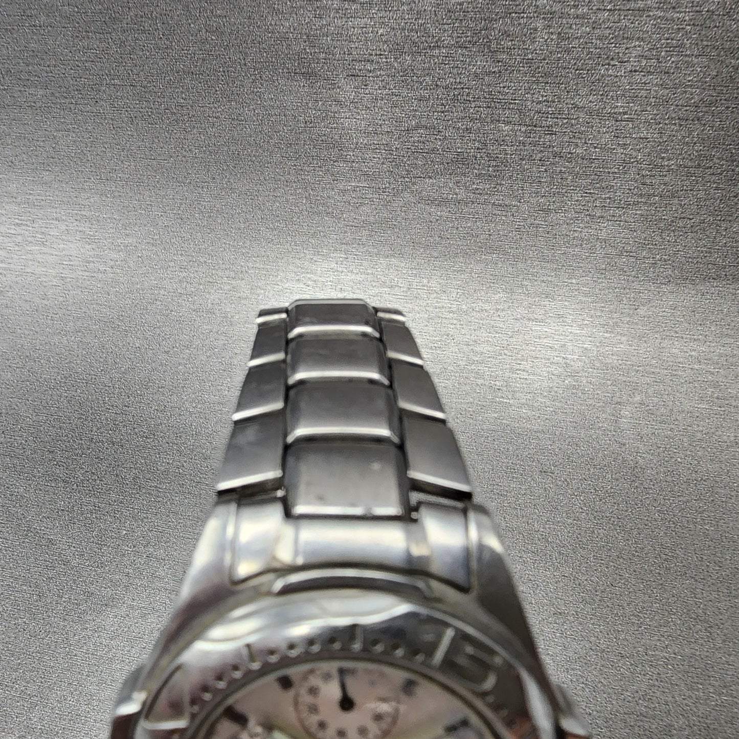 Casio MTD1046 Dive Watch Men 38mm Silver Dial Silver Tone Daydate PARTS5
