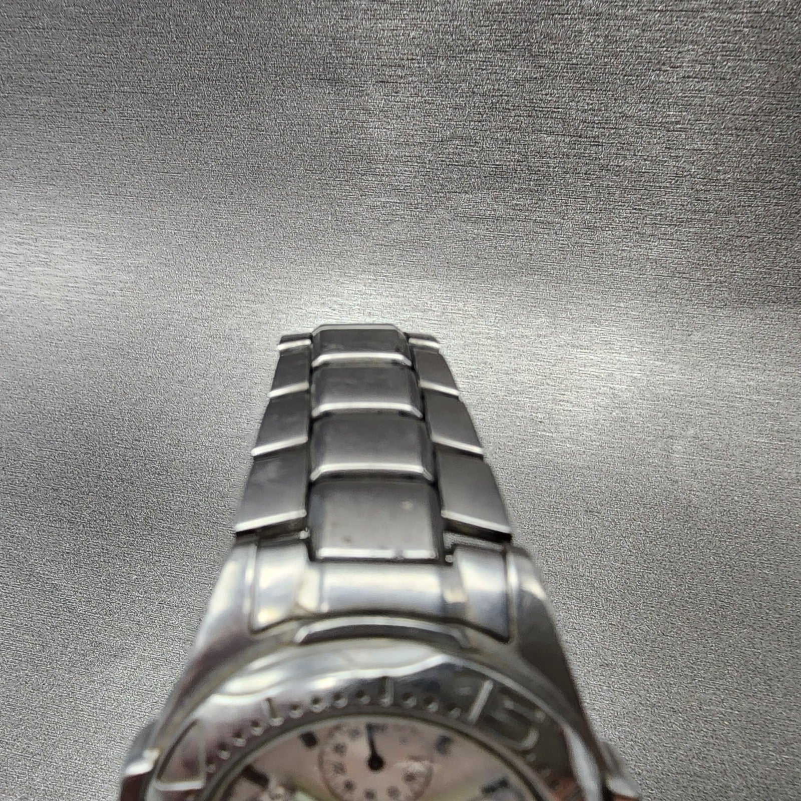 Casio MTD1046 Dive Watch Men 38mm Silver Dial Silver Tone Daydate PARTS5