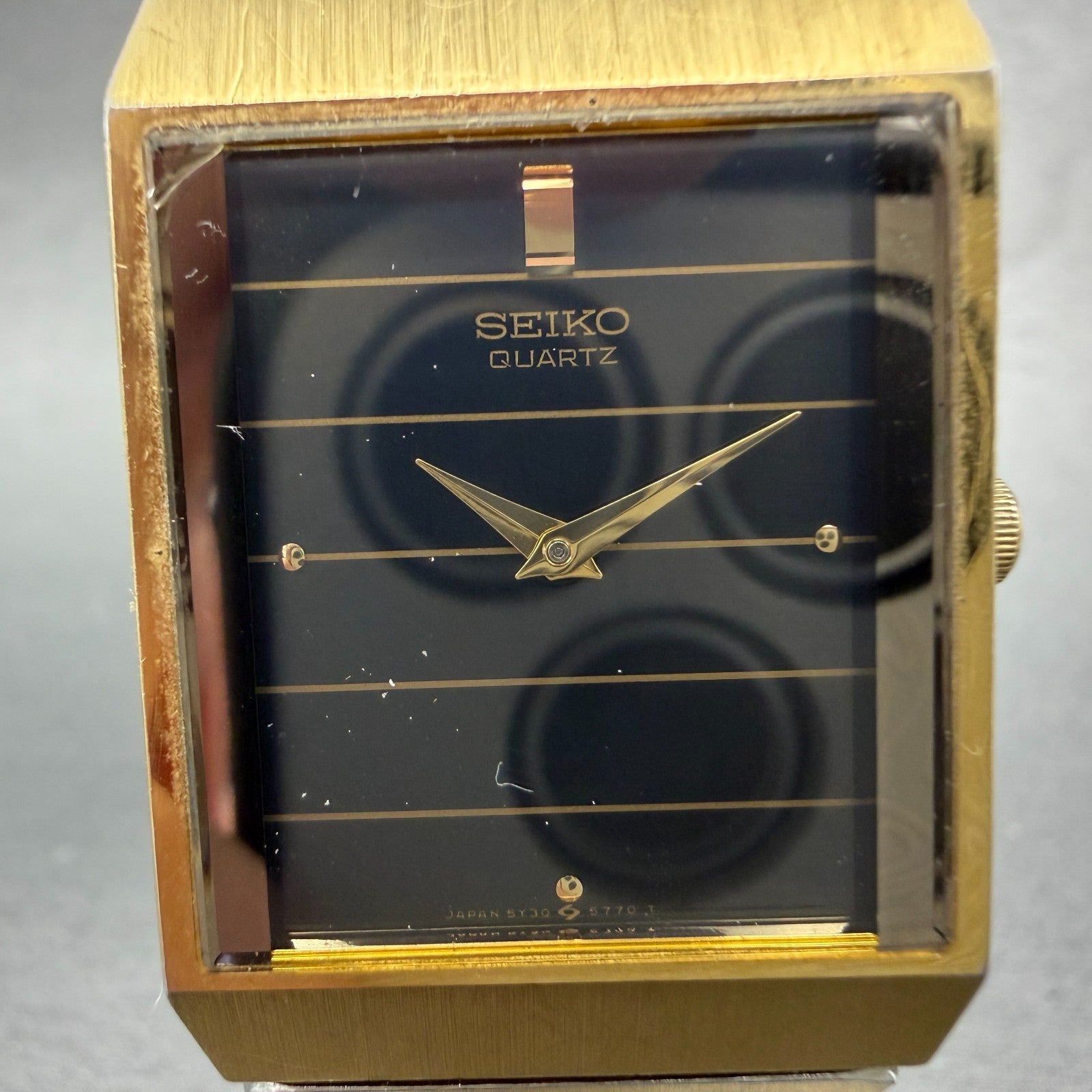 Seiko Tank Watch Men 26mm Black Dial Gold Tone Rectangle 5Y30-5349 New Battery H1