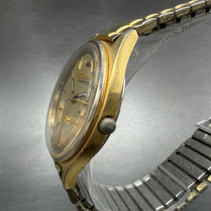 Seiko SQ Watch Men 35mm Champagne Dial Gold Tone Daydate 5y23-8049 New Battery 92