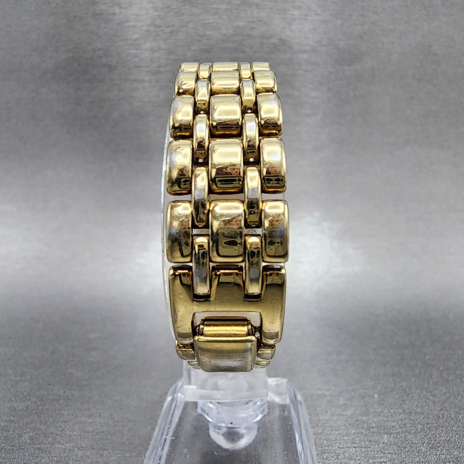 Seiko Tank Watch Women 17mm White Dial Gold Tone Rectangle 1N006B79 New Batt7
