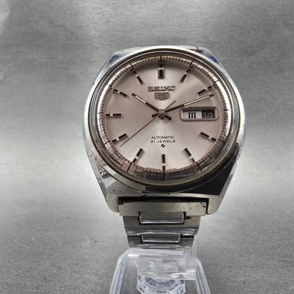 Seiko 5 Automatic Watch Men 37mm Silver Dial Silver Tone Daydate 6119-6410 Runs5