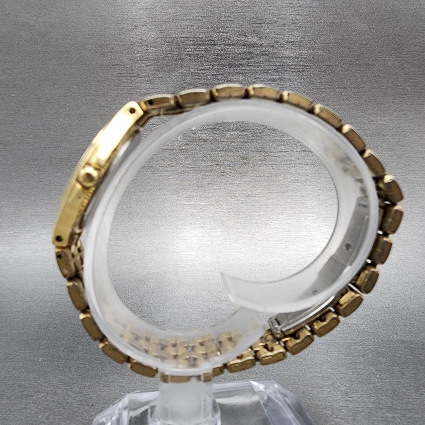 Seiko Watch Women 26mm Gold Dial Gold Tone Date Round 7N390050 New Battery6