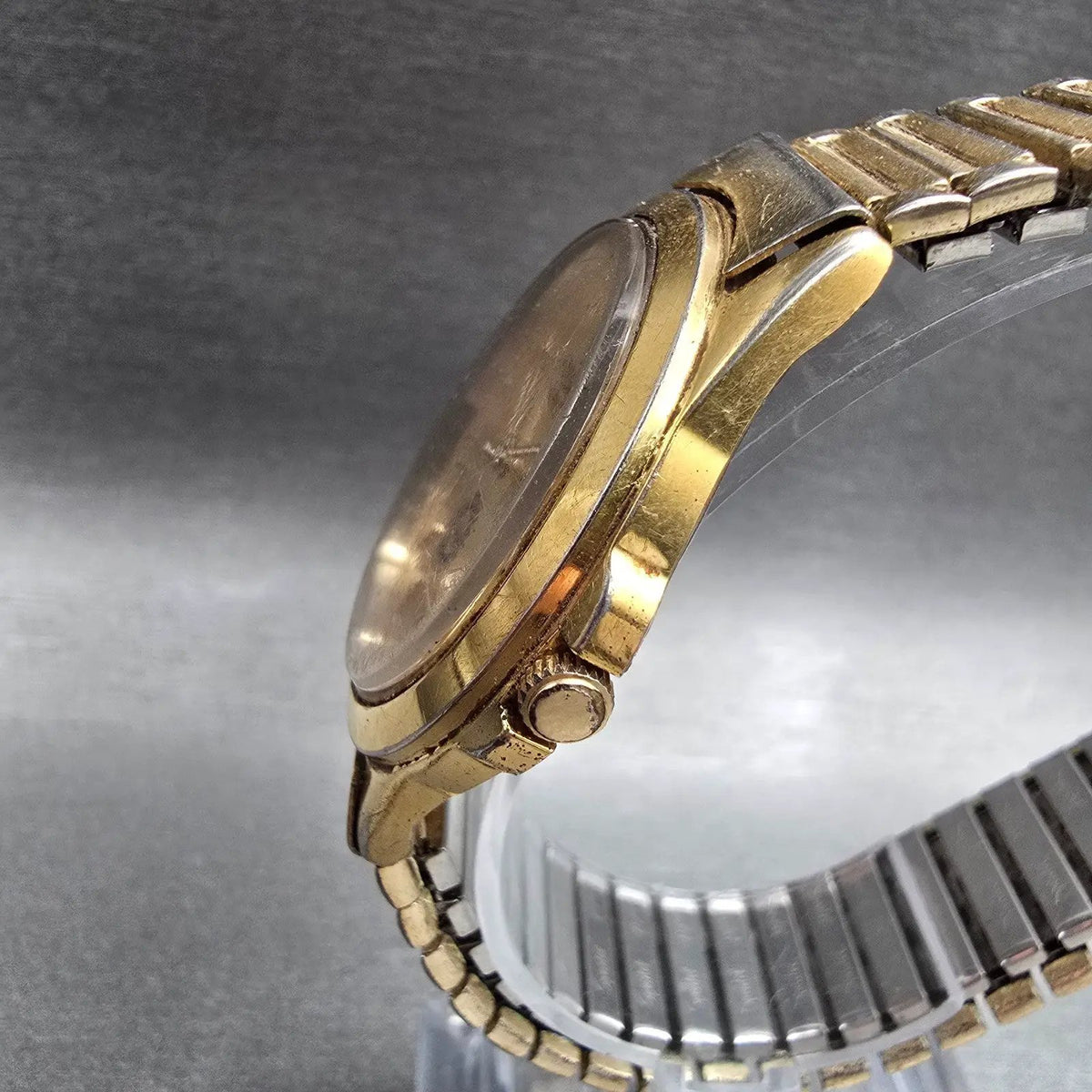 Seiko Pulsar Watch Men 36mm Gold Dial Gold Daydate Round V533-7A90 New Batt VTG2