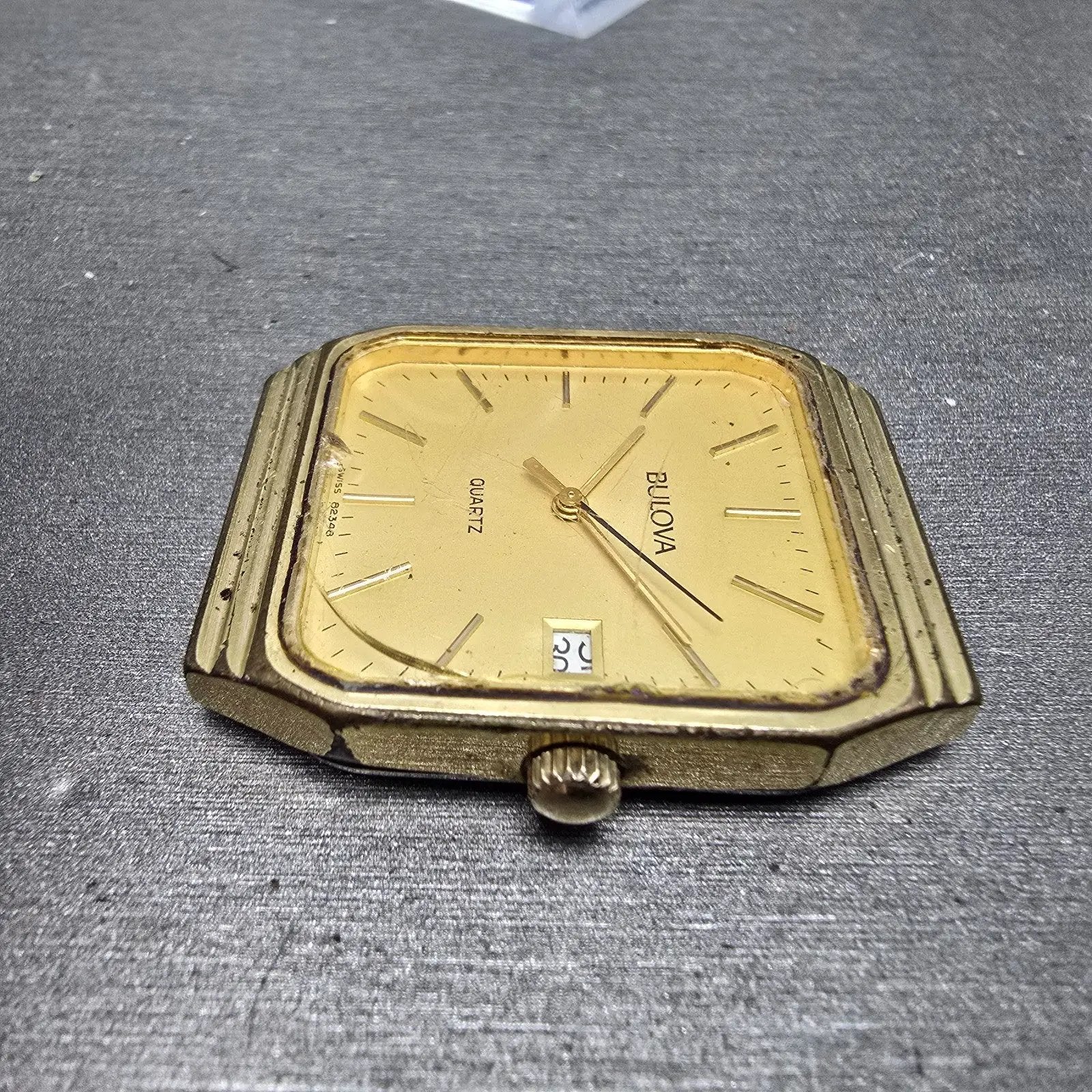 Bulova Watch Men 29mm Champagne Dial Gold Tone Date READ!!!!! 82348 New Battery5