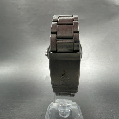 Elgin Treasure Dive Watch Men 39mm Black Dial Silver Date Round New Batt FK-2727