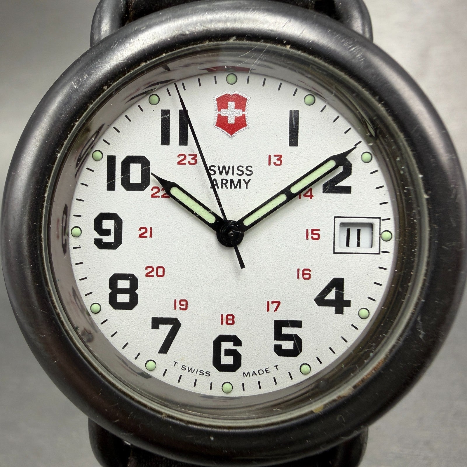 Victorinox Swiss Army Cavalry Watch Men 37mm White Dial Black Tone PARTS KPO2