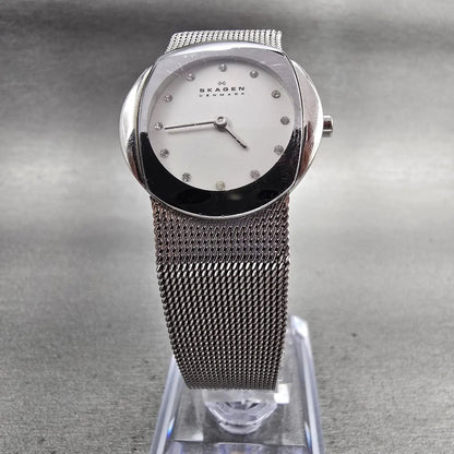 Skagen Watch Women 26mm White Dial Silver Tone Round 589SSS New Battery5