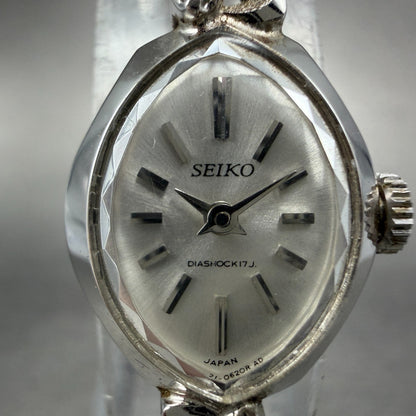 Seiko Watch Women 17mm Silver Dial Silver Tone Manual Oval Vinatge 21-7440 Runs1