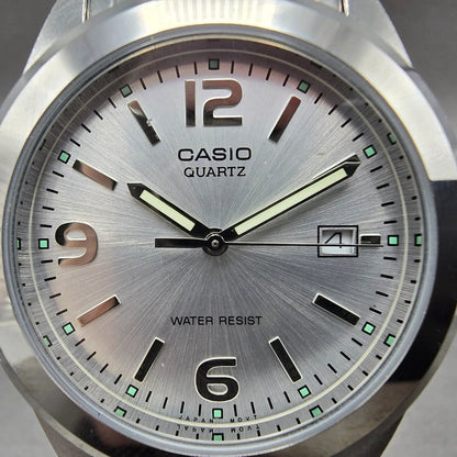 Casio Watch Men 37mm Silver Tone Date Round MTP-1215 New Battery Bracelet1