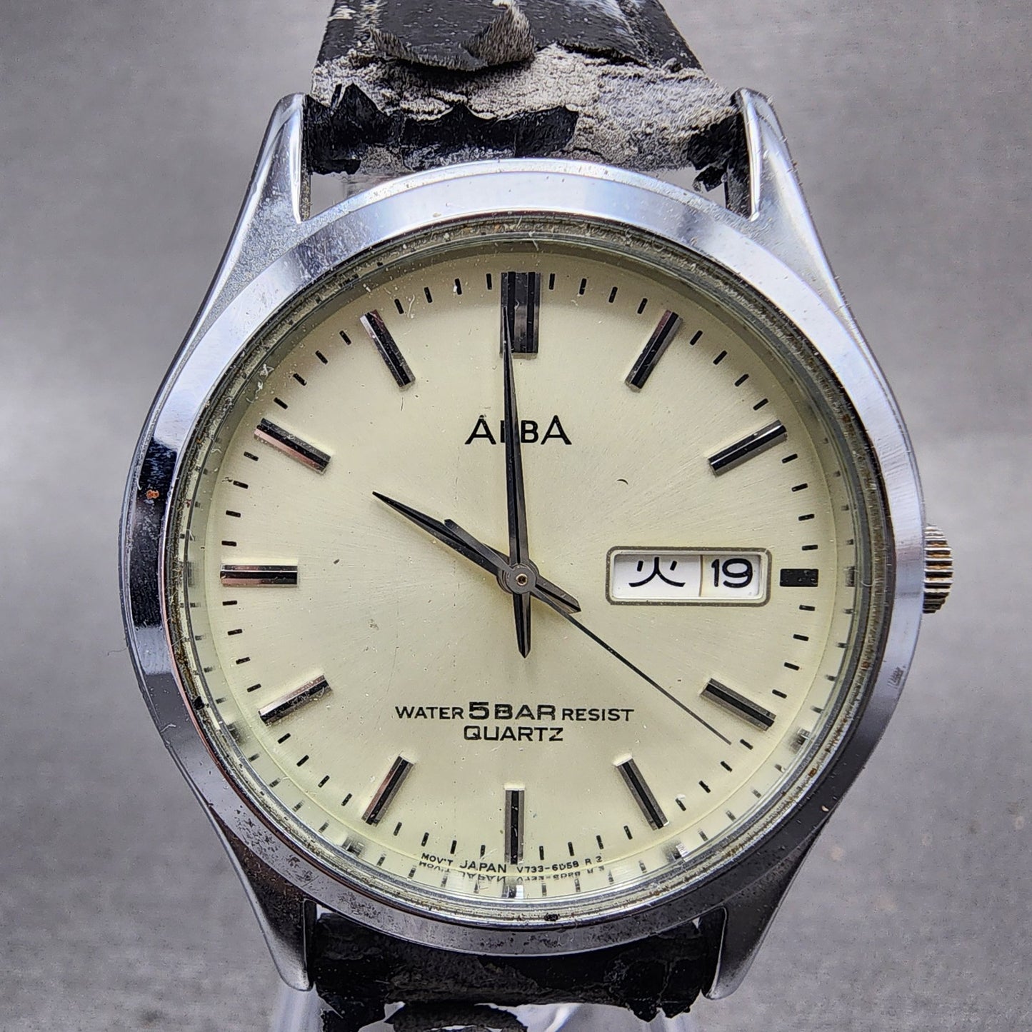 Seiko ALBA Watch Men 34mm Cream Dial Silver Tone Daydate Round V7336C20 PARTS2