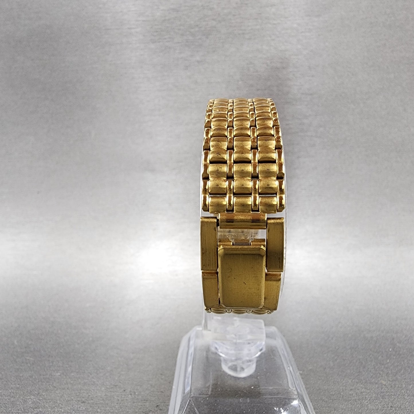Citizen CQ Watch Women 15mm Champagne Dial Gold Tone Rectangle 2250S07092 Runs7