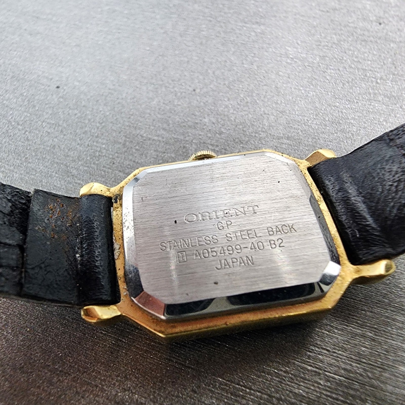 Orient Tank Watch Women 20mm Black Dial Gold Tone Rectangle A0549940 New Battery9