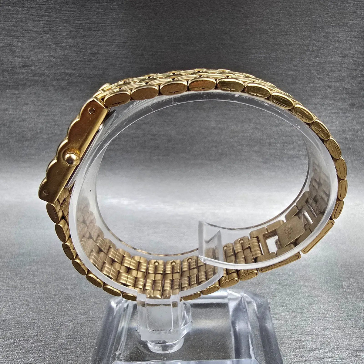 Bulova Tank Watch Women 14mm Gold Dial Gold Tone Rectangle 97P13 New Battery6