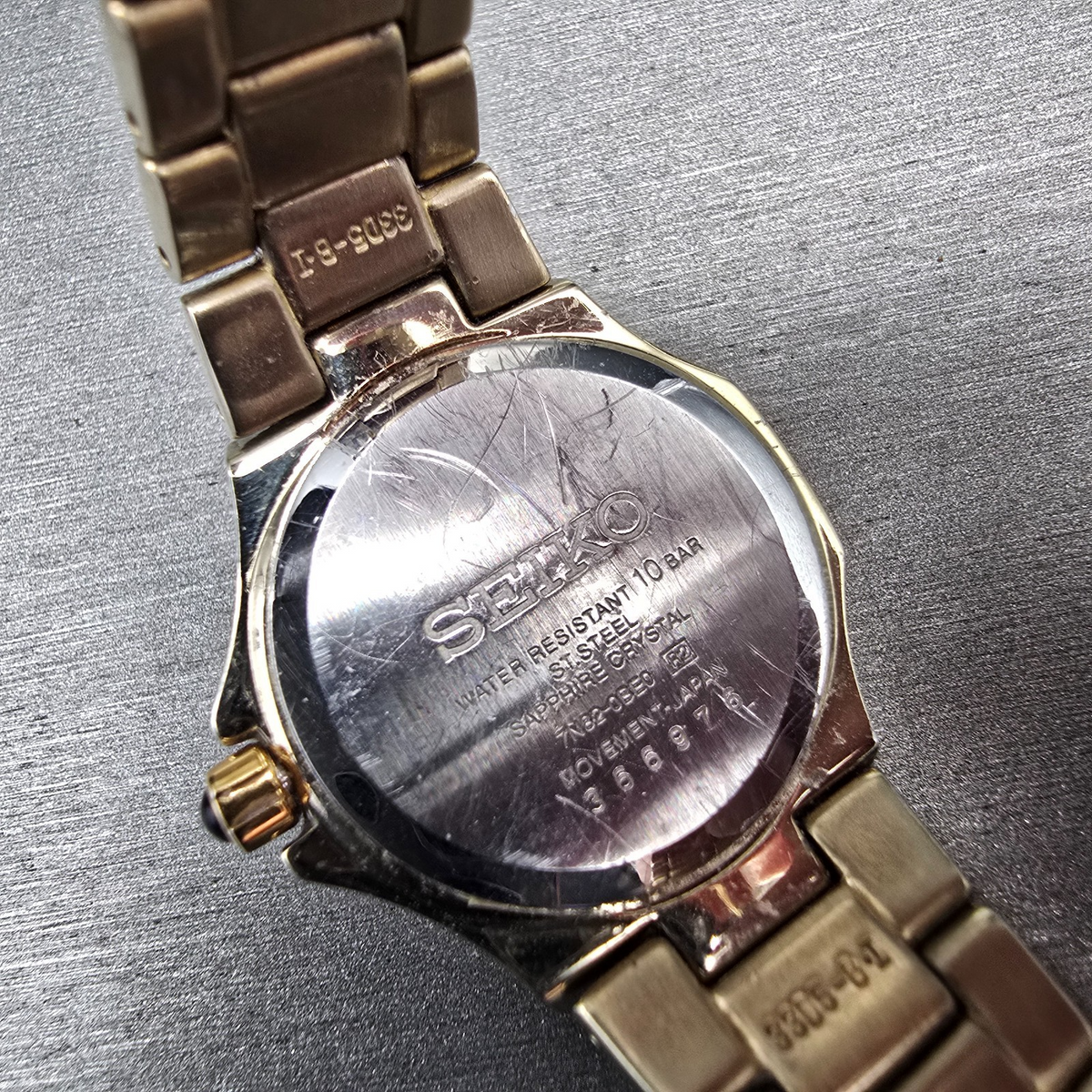 Seiko Watch Women 26mm White Dial Two Tone Date Round 7N82-0BE0 New Battery10