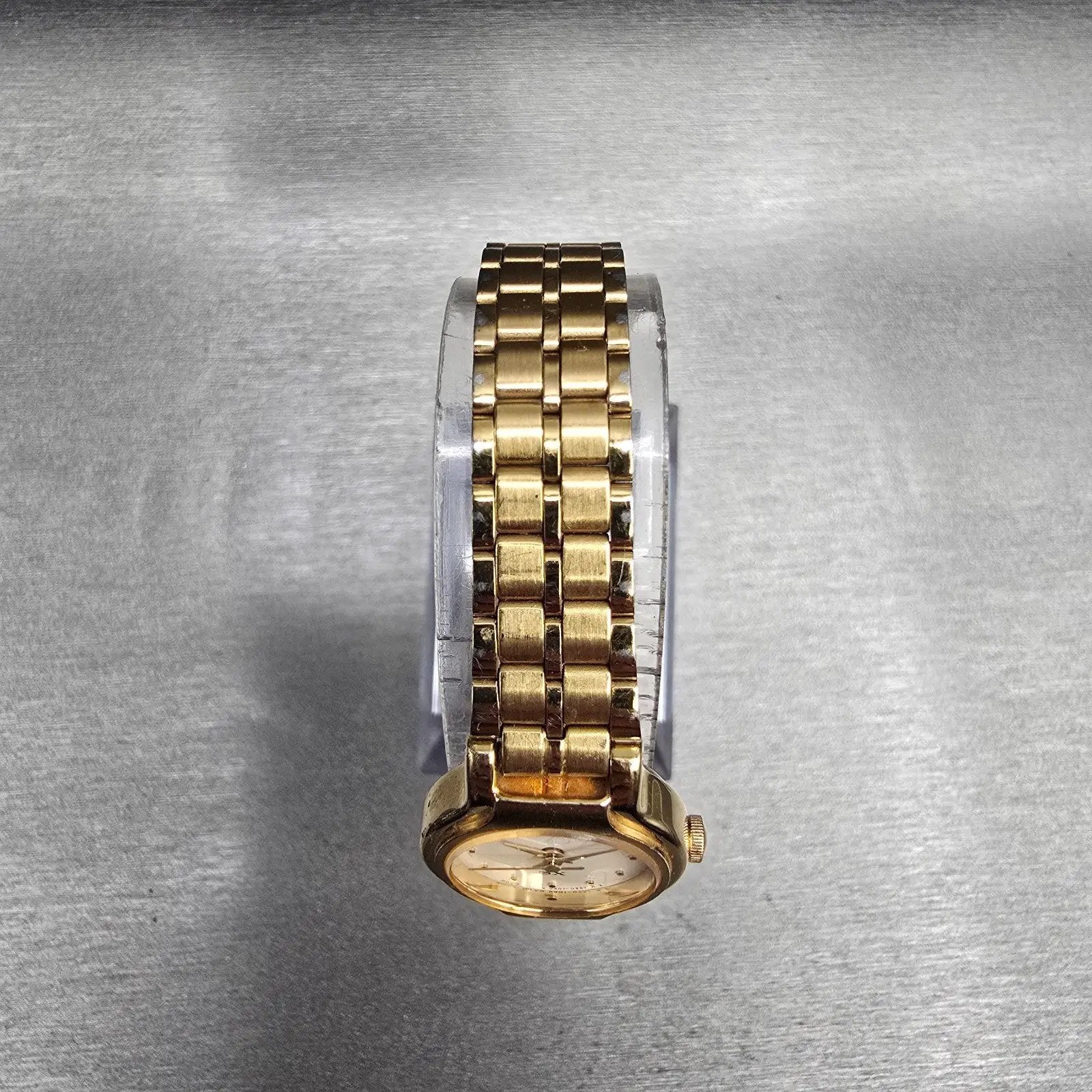 Seiko SX Watch Women 19mm Champagne Dial Gold Tone Round V401-0091 New Battery G4