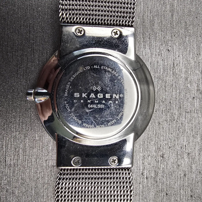 Skagen Watch Women 32mm MOP Dial Silver Tone Gemmed Round 644LSS1 New Battery10