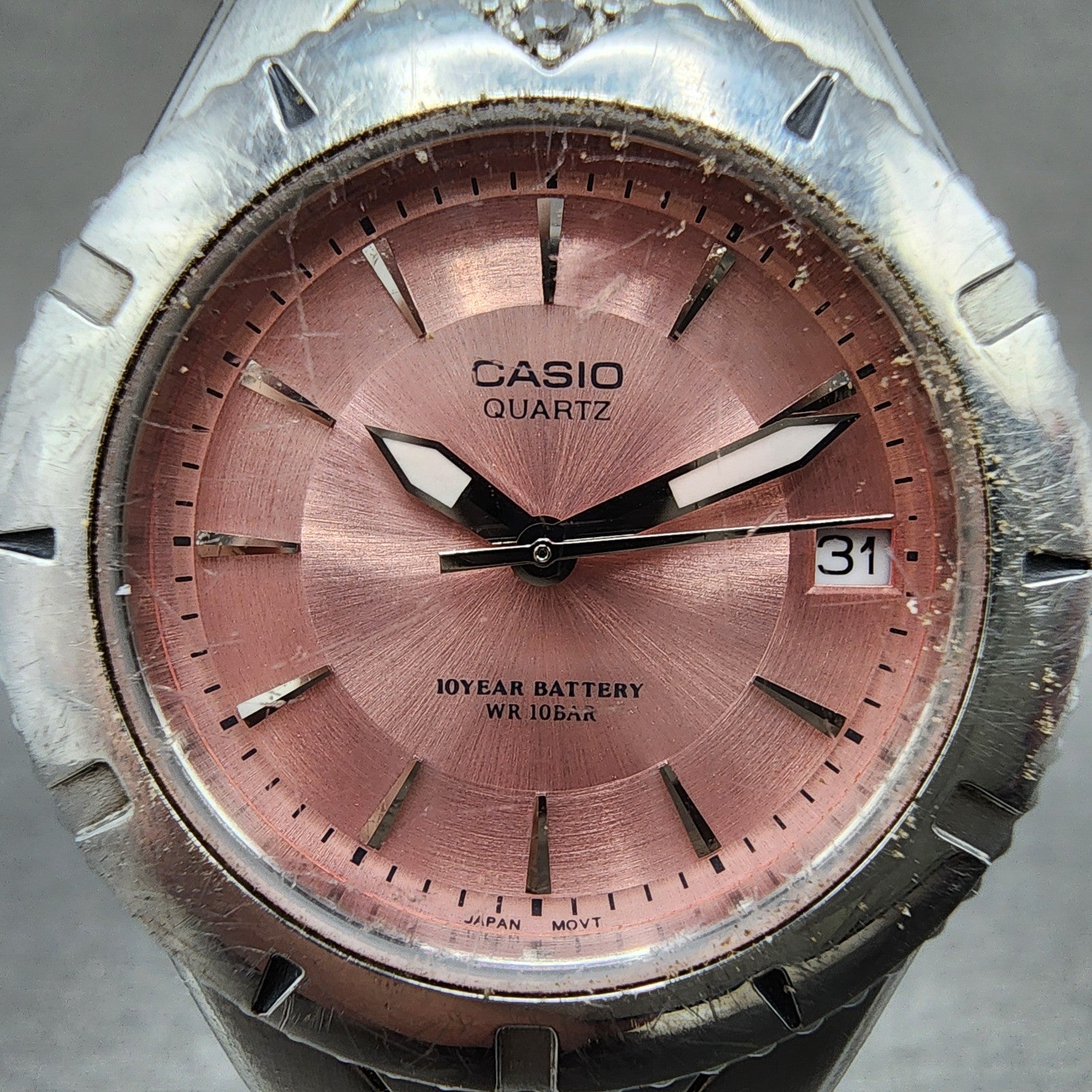 Casio Women Diver Watch Women 33mm Pink Dial Silver Tone Date LTD1035 New Batt1