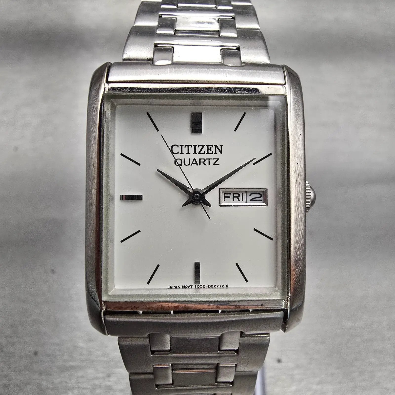 Citizen Watch Men 25mm Silver Dial Silver Tone Daydate 1002-S99302 New Battery0