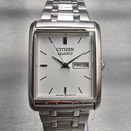 Citizen Watch Men 25mm Silver Dial Silver Tone Daydate 1002-S99302 New Battery0
