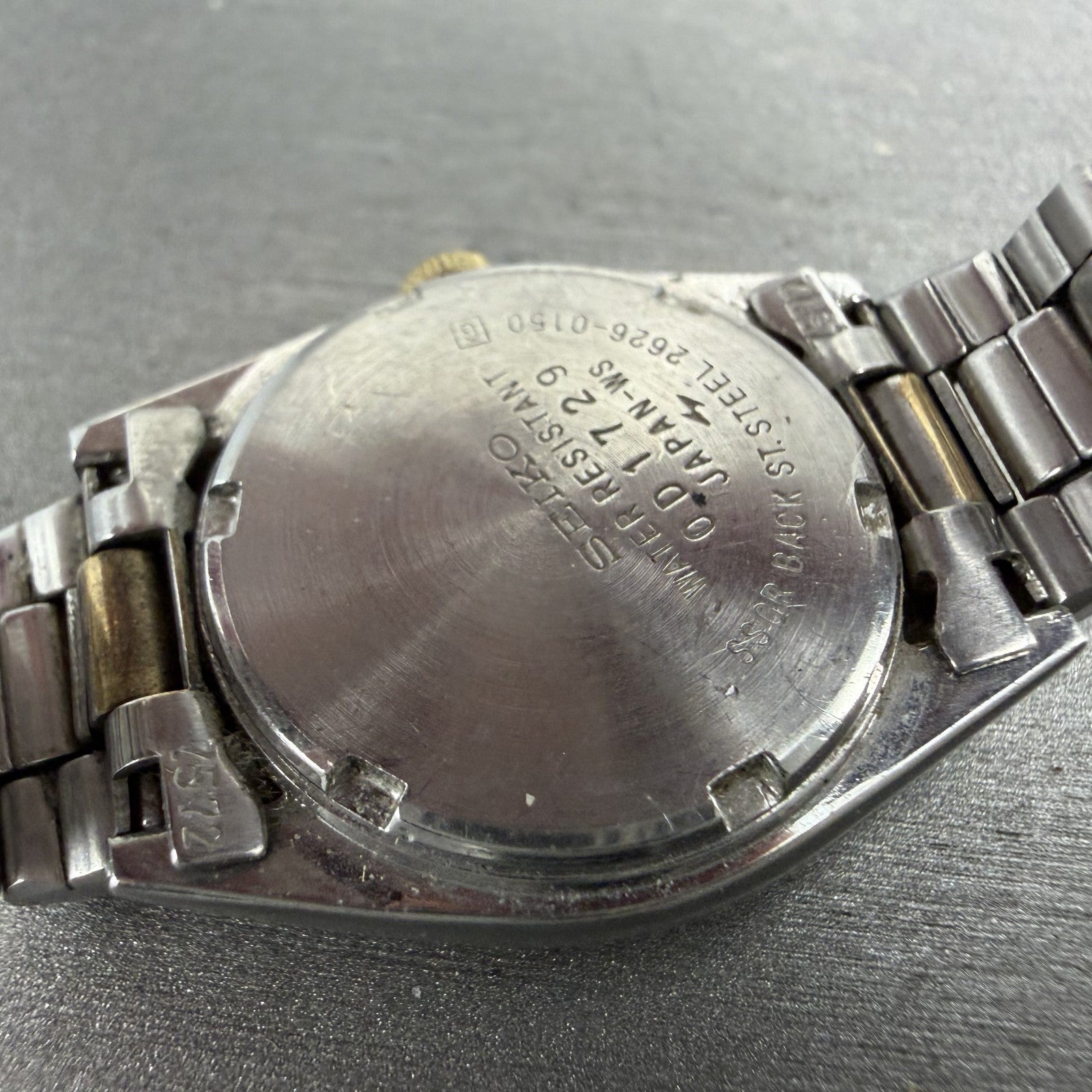 Seiko SQ Watch Women 25mm White Dial Two Tone Daydate 2626-0159 READ New Battery9