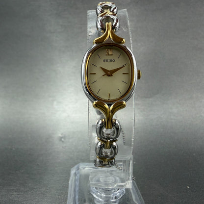Seiko Watch Women 17mm Champagne Dial Two Tone Oval 2P21-5D00 New Battery5