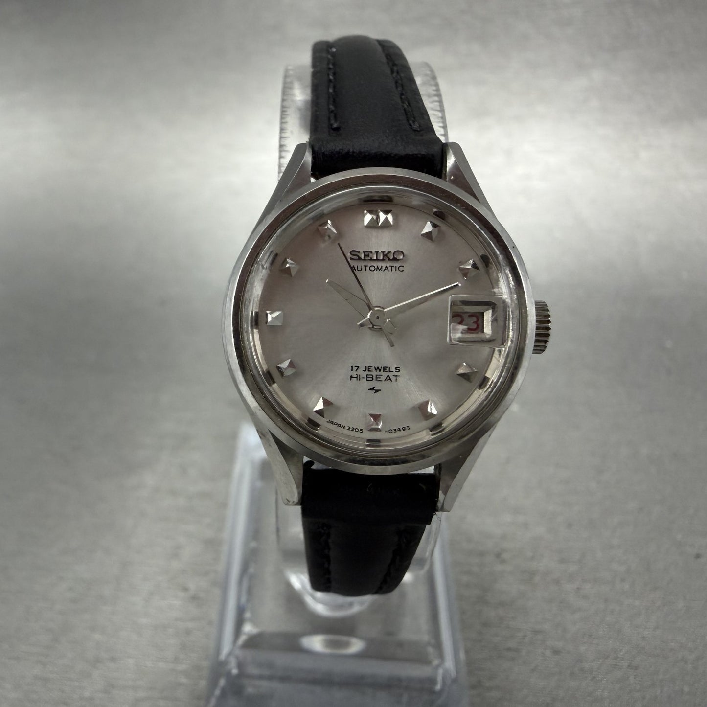 Seiko Automatic Watch Women 23mm Silver Dial Silver Tone Date 2205-0250 Runs0
