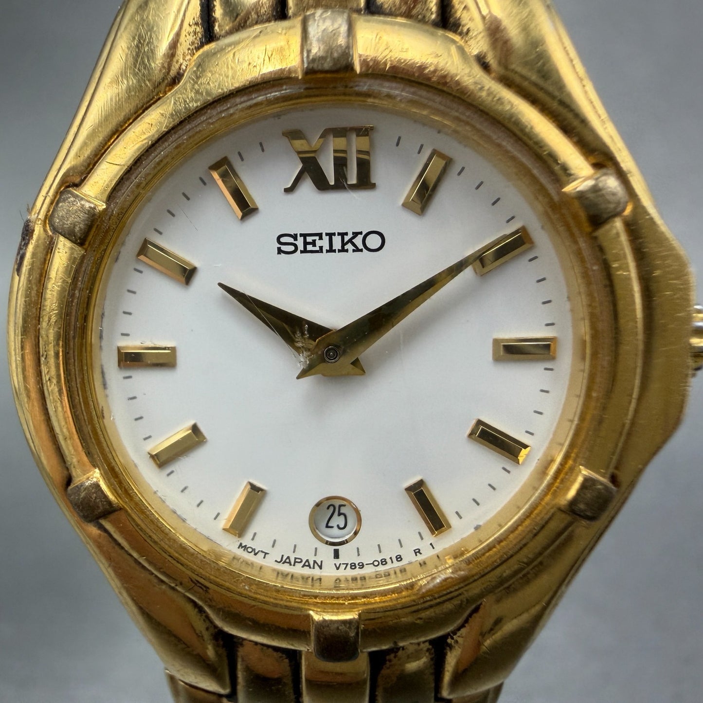 Seiko Watch Women 26mm White Dial Gold Tone Date V789-0369 New Battery JKKJ1