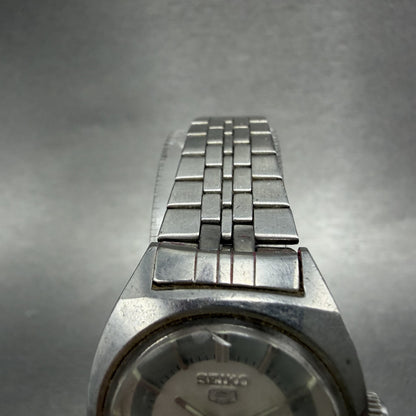 Seiko 5 Automatic Watch Women 25mm Silver Dial Steel Daydate 2906-0140 PARTS5