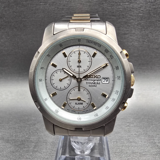 Seiko Chronograph Watch Men 40mm Silver Dial Titanium Date 7T62-0BE0 New Battery0