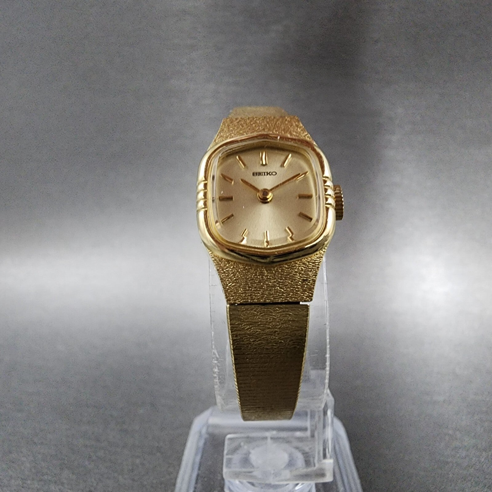 Seiko Watch Women 17mm Gold Dial Gold Gold Rectangle Manual Wind Runs 110055195
