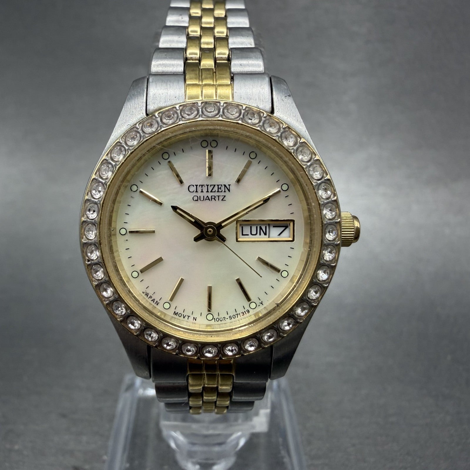 Citizen Watch Women 25mm MOP Dial Two Tone Daydate 1002S04464 New Battery0