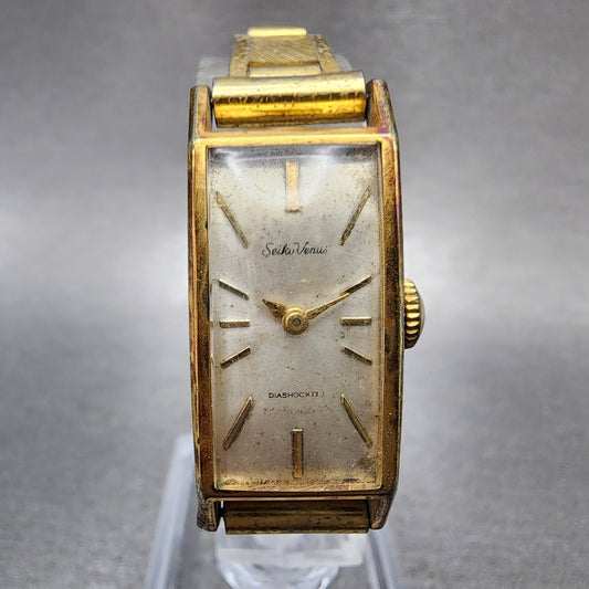 Seiko Venus Tank Watch Women 15mm Silver Dial Gold Plated Rectangle Manual Wind0