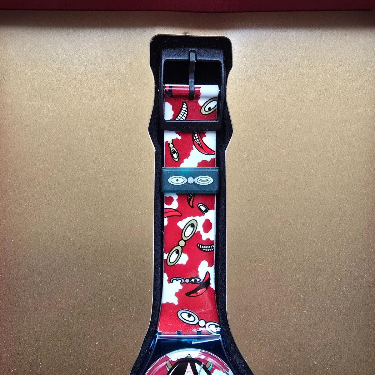 Swatch Special Smilla Watch Men 34mm Red Dial Blue Case GZ701 New Battery NOS6