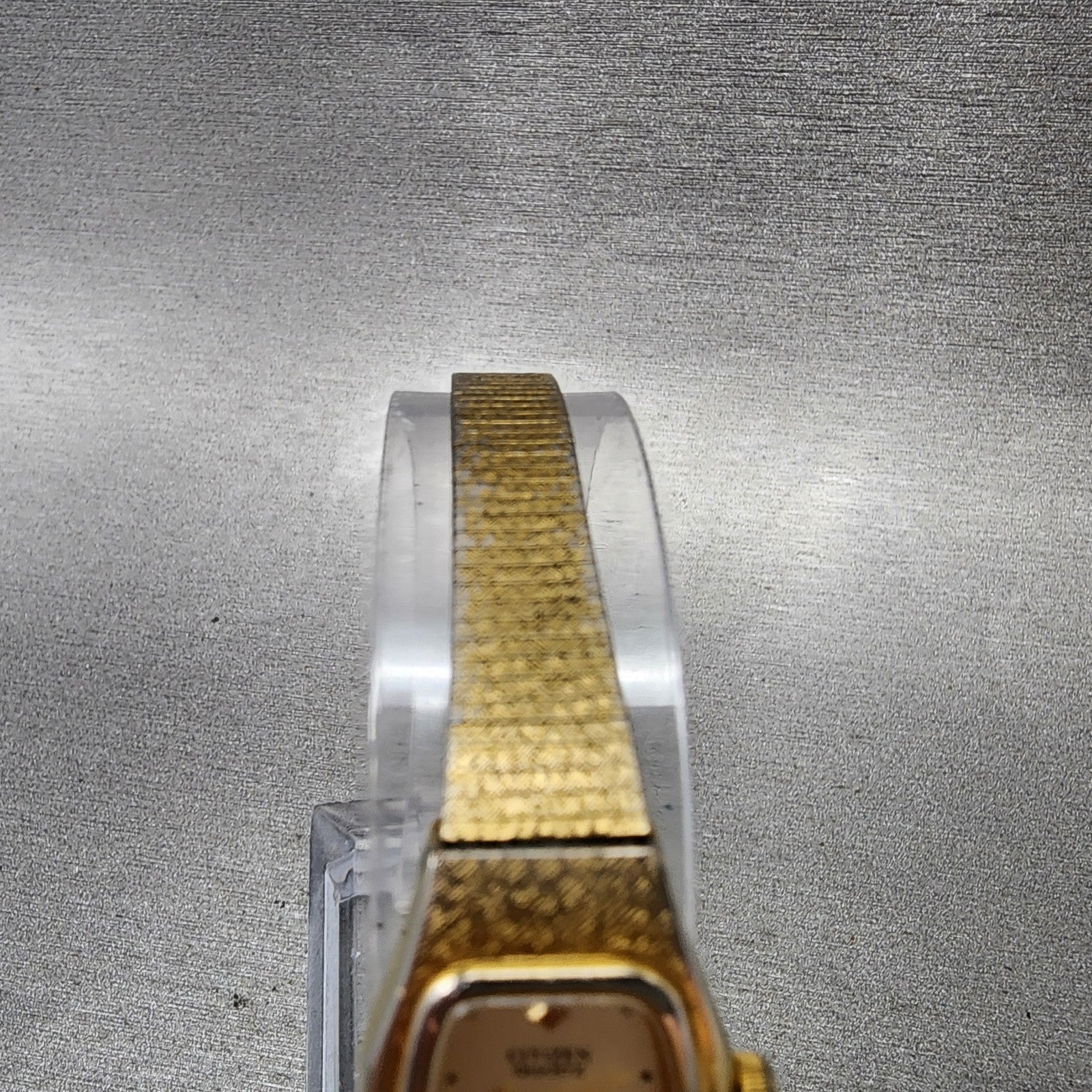 Citizen CQ Watch Women 16mm Champagne Dial Gold Tone 3220324099 New Battery4