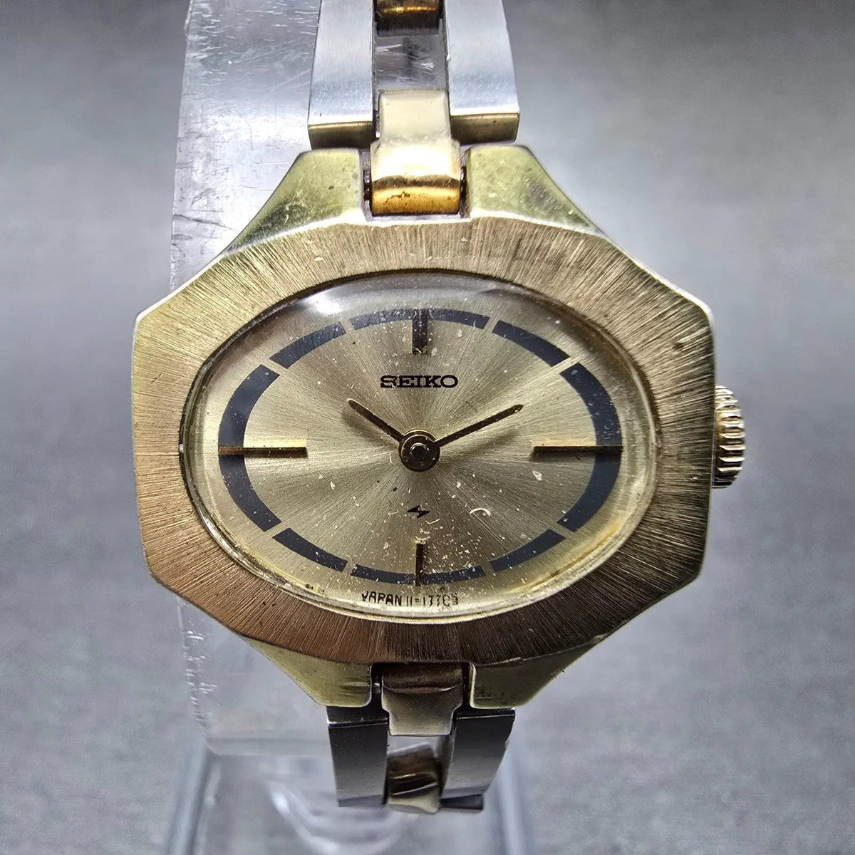 Seiko Watch Women 23mm Champagne Dial Two Tone Oval Vintage 11-7659 Manual Works0