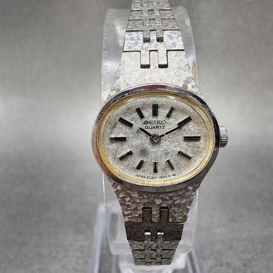 VTG Seiko Watch Women 17mm Silver Dial Silver Tone Oval 2C205759 New Battery0