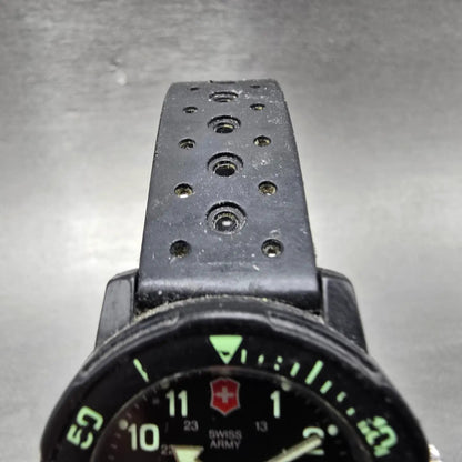 Victorinox Swiss Army Striker Watch Women 31mm Black Dial Black Tone Date PARTS5