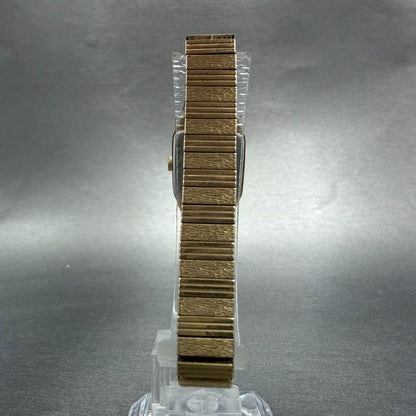 Seiko Tank Watch Women 17mm Silver Dial Gold Tone 4N00-5129 New Battery Vintage7