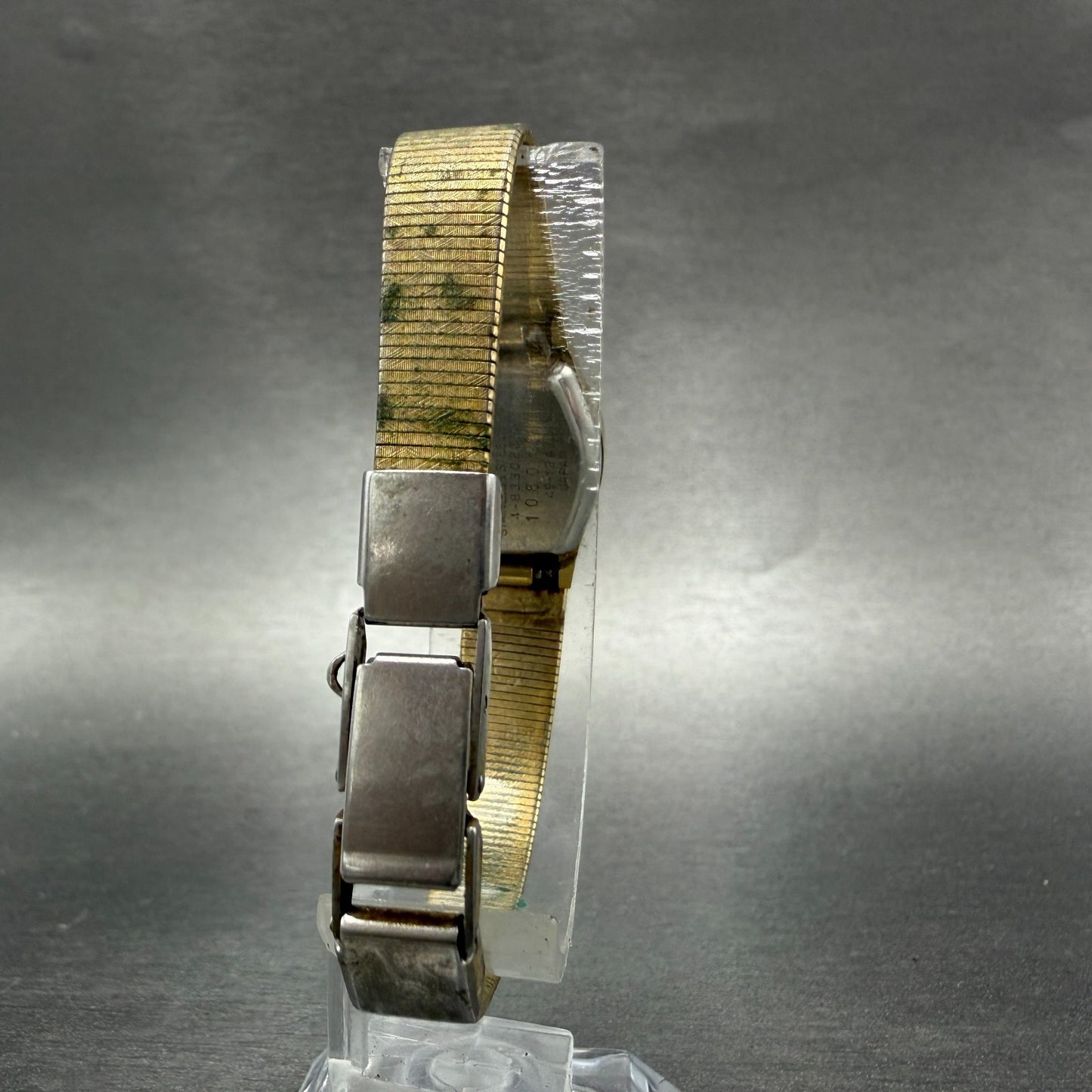 Citizen CQ Watch Women 16mm Champagne Dial Gold Tone Oval 4-833023 New Battery7