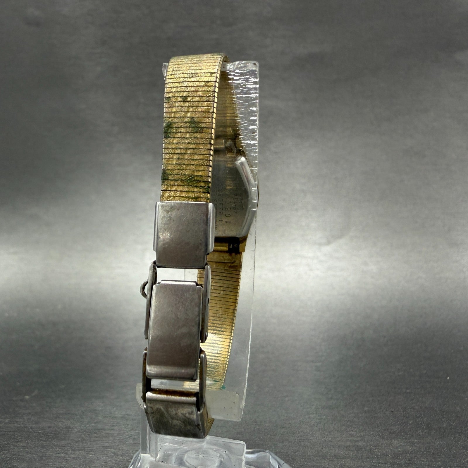 Citizen CQ Watch Women 16mm Champagne Dial Gold Tone Oval 4-833023 New Battery7