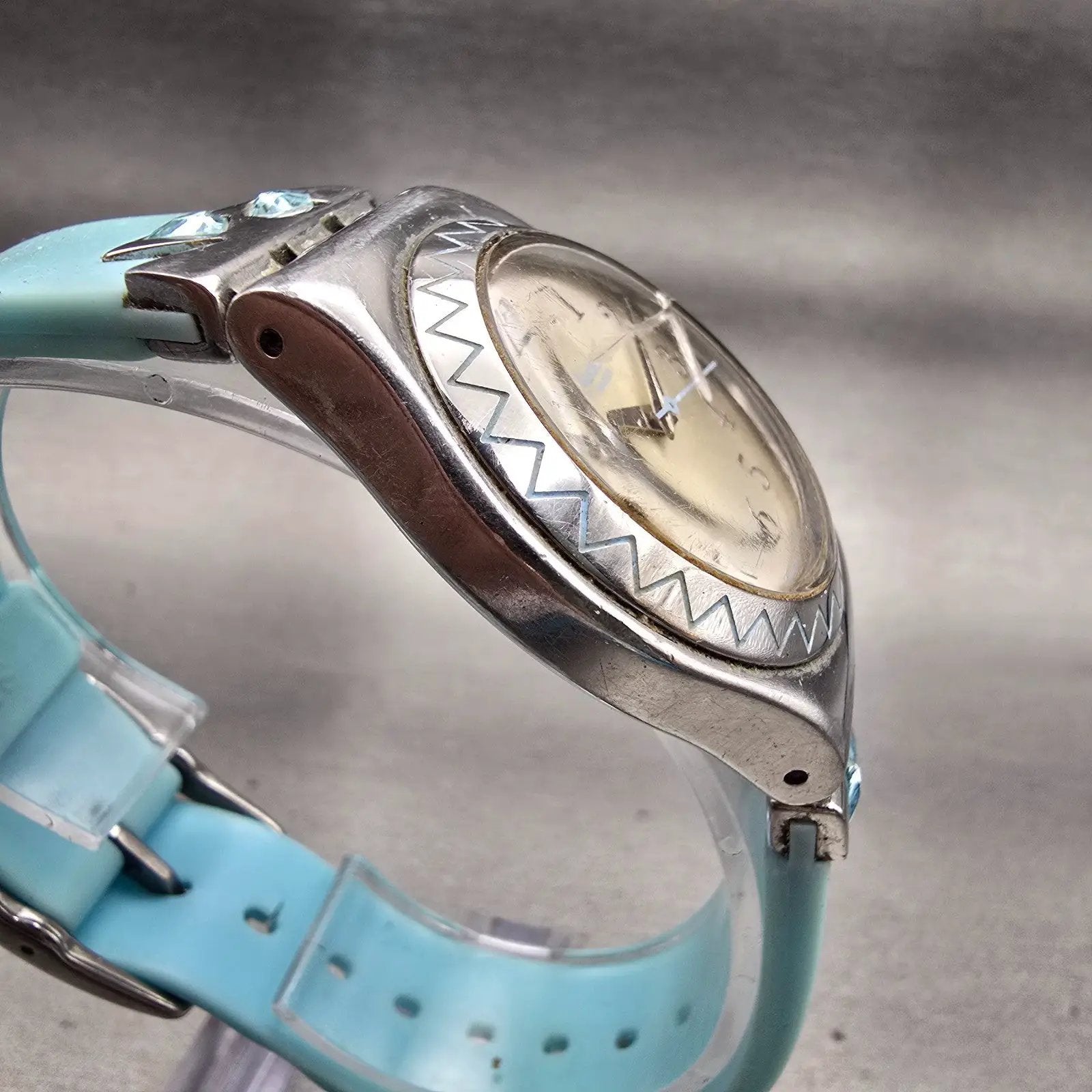 Swatch Irony ELLAZUL Watch Women Silver Dial Blue Band YLS154 CRAKCED New Batt3