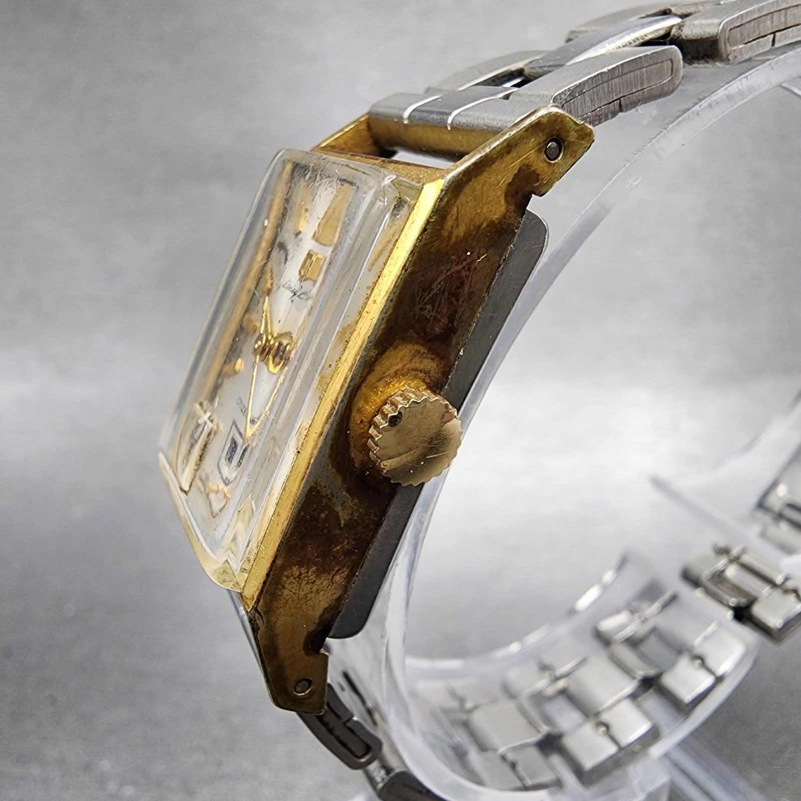 Citizen Daisy Date Watch Women 18mm White Dial Gold Plated Date Manual Wind Runs2