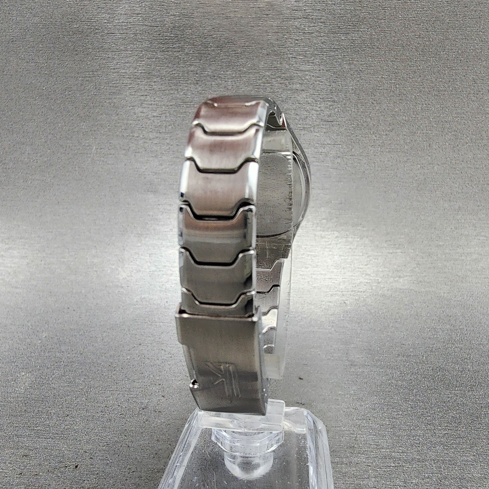 Seiko Watch Women 24mm Silver Dial Silver Tone Round 4n215460 New Battery7