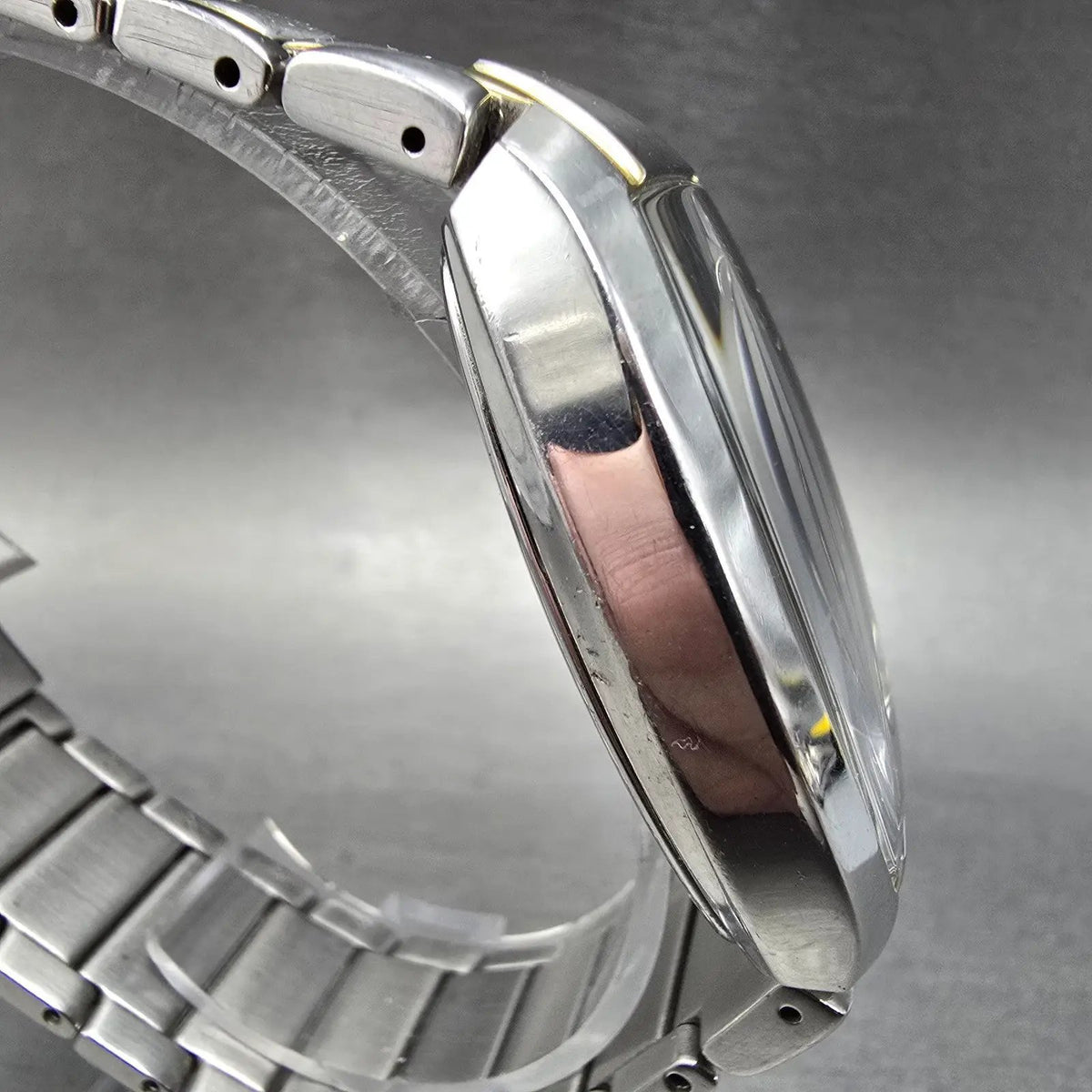 Seiko Solar Tank Watch Men 35mm Gray Dial Two Tone Date Rectangle V157-0AT0 Runs3